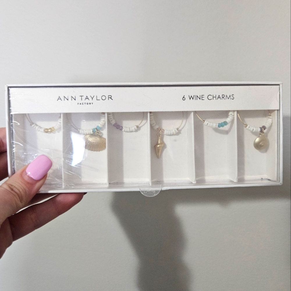 NIB Ann Taylor Factory Wine Charms Set Of 6 Beach Themed Seashells